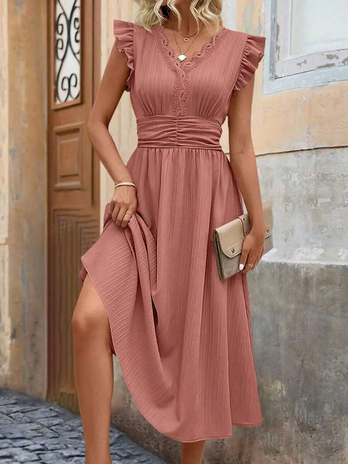 Elegante Damesjurk | Ruches & Geplooide Taille | Effen Kleur AtelierDress